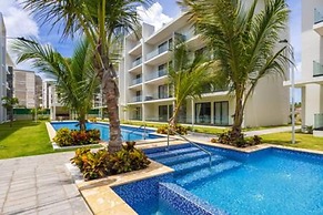 Stylish 1BR Apartment Near B Varo Beach Pool View