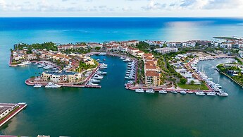 3-bedroom Cap Cana Gem Terrace Picuzzi Marina