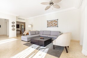 3-bedroom Cap Cana Gem Terrace Picuzzi Marina