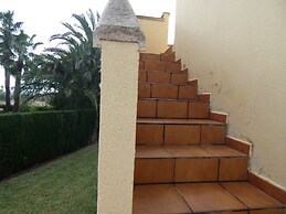 Ch103 in Oliva With 3 Bedrooms and 2 Bathrooms