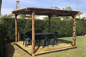 Ch103 in Oliva With 3 Bedrooms and 2 Bathrooms