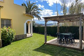 Ch103 in Oliva With 3 Bedrooms and 2 Bathrooms