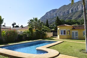 Ch4316 in Denia With 4 Bedrooms and 3 Bathrooms