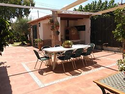 Ad4101 in Denia With 4 Bedrooms and 1 Bathrooms