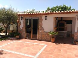 Ad4101 in Denia With 4 Bedrooms and 1 Bathrooms