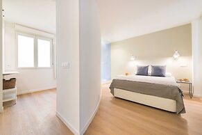 The Double Loft Designer Loft for 4 Next to Atocha