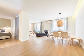 The Double Loft Designer Loft for 4 Next to Atocha