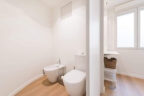The Double Loft Designer Loft for 4 Next to Atocha