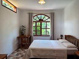 Banana Lodge