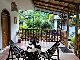 Banana Lodge