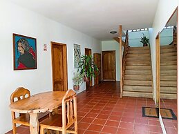 Banana Lodge