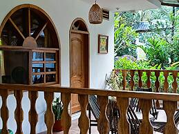 Banana Lodge