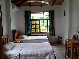 Banana Lodge