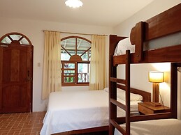 Banana Lodge