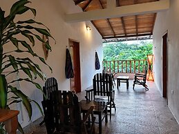Banana Lodge
