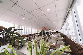 Dalat Paradise Hotel