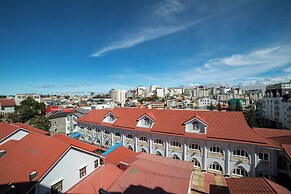 Dalat Paradise Hotel