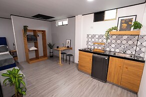 Ktaleya Apartaestudios Boutique