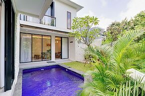 Villa Ease - Nusa Dua