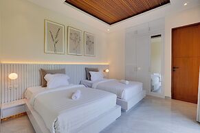 Villa Ease - Nusa Dua