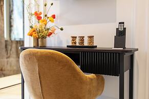 Dama Luxury Apartment