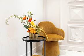 Dama Luxury Apartment