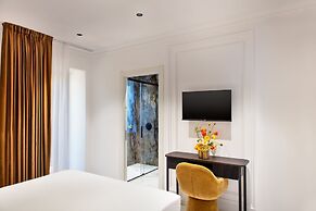 Dama Luxury Apartment