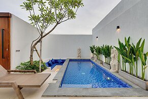 Villa Malindra M12 - Denpasar