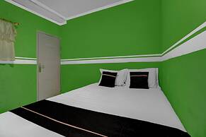 OYO 3738 Pemda 22 Mansion