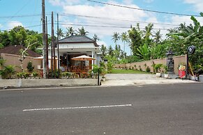 Merta Luwih villa