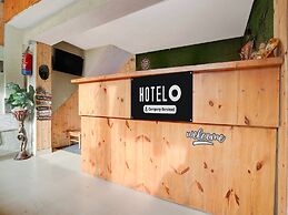 Hotel O Vashisht Temple