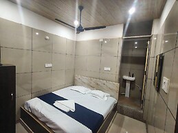 HOTEL BLUEBELL INN