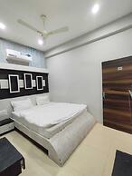 Gokul Hotel