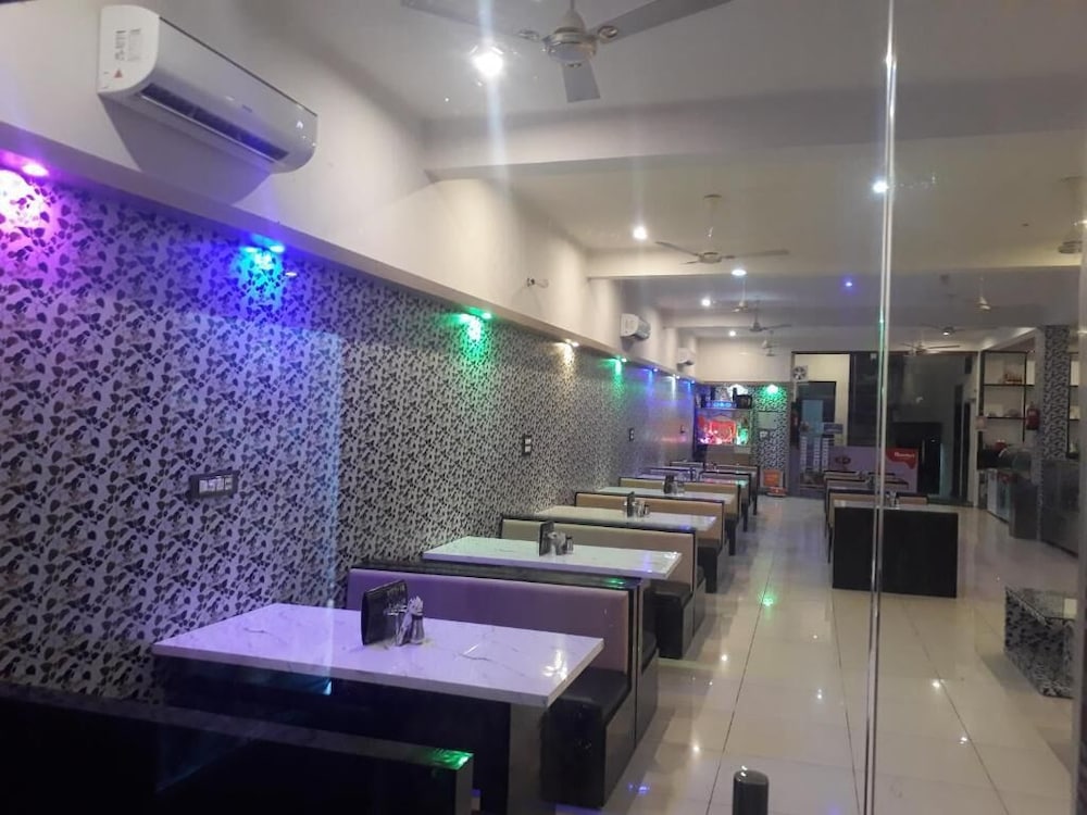 Gokul Hotel