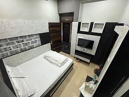 Gokul Hotel