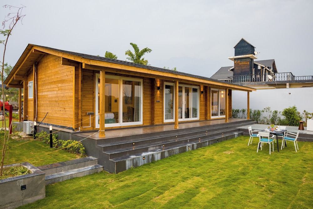 ELIVAAS Esh Cottages