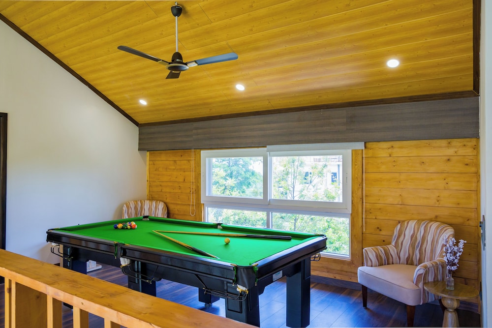 ELIVAAS Esh Cottages