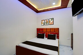 Hotel O Ugat Canal Surat Royal Orbit