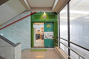 Hotel O Ugat Canal Surat Royal Orbit
