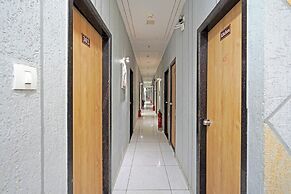 Hotel O Ugat Canal Surat Royal Orbit