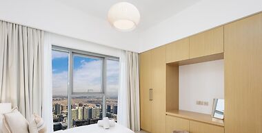 LUX | 2BR High Floor | Near Dubai Mall