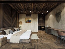 Halora Puluong Retreat