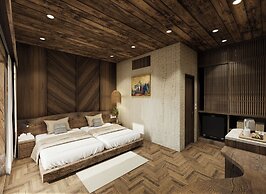 Halora Puluong Retreat