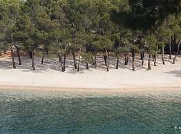 Dalmatia Apartments