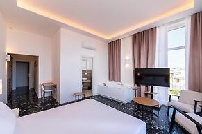 Skyline Boutique Hotel