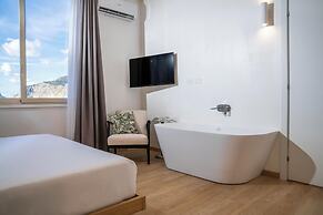 Skyline Boutique Hotel