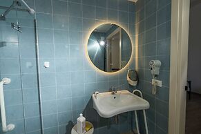 Skyline Boutique Hotel