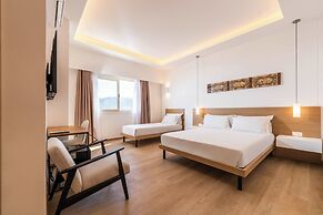 Skyline Boutique Hotel