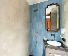 Luxuria Varanasi by Moustache