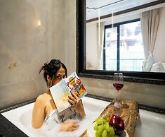Luxuria Varanasi by Moustache